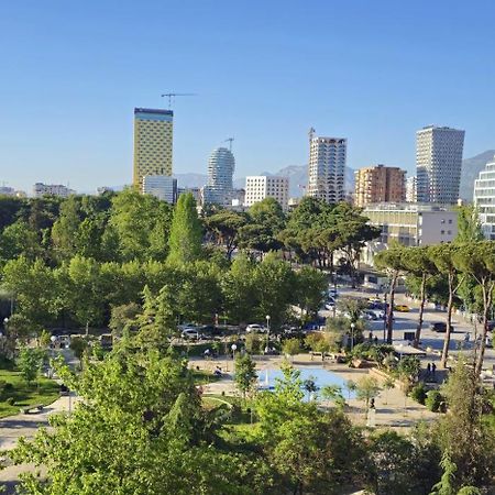 Amo Tower Tirana Centerアパートメント エクステリア 写真