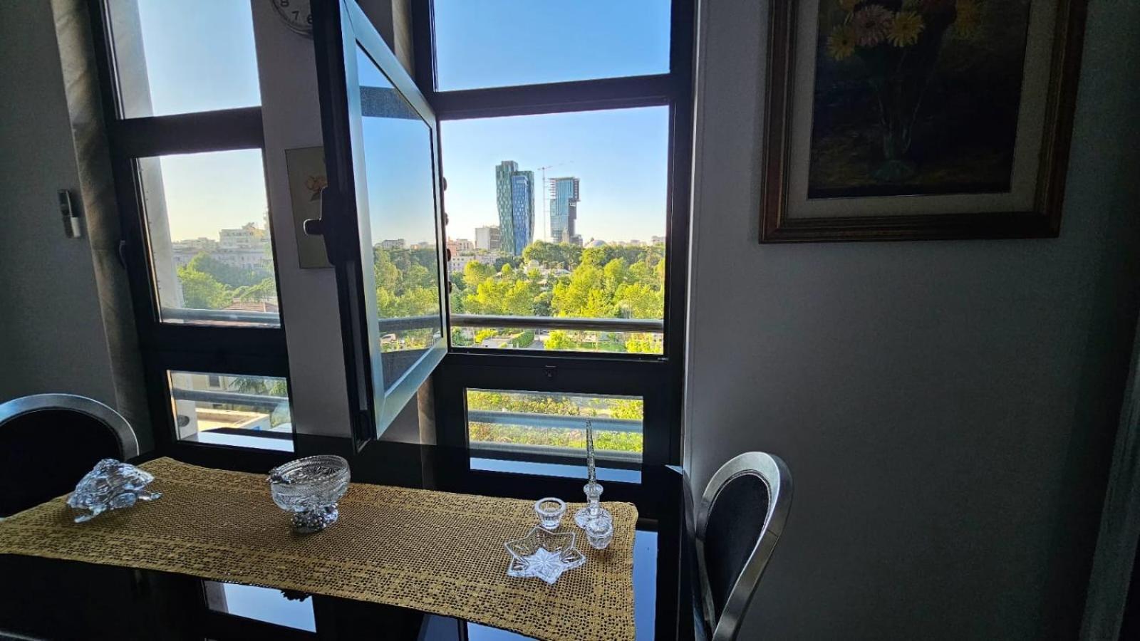 Amo Tower Tirana Centerアパートメント エクステリア 写真